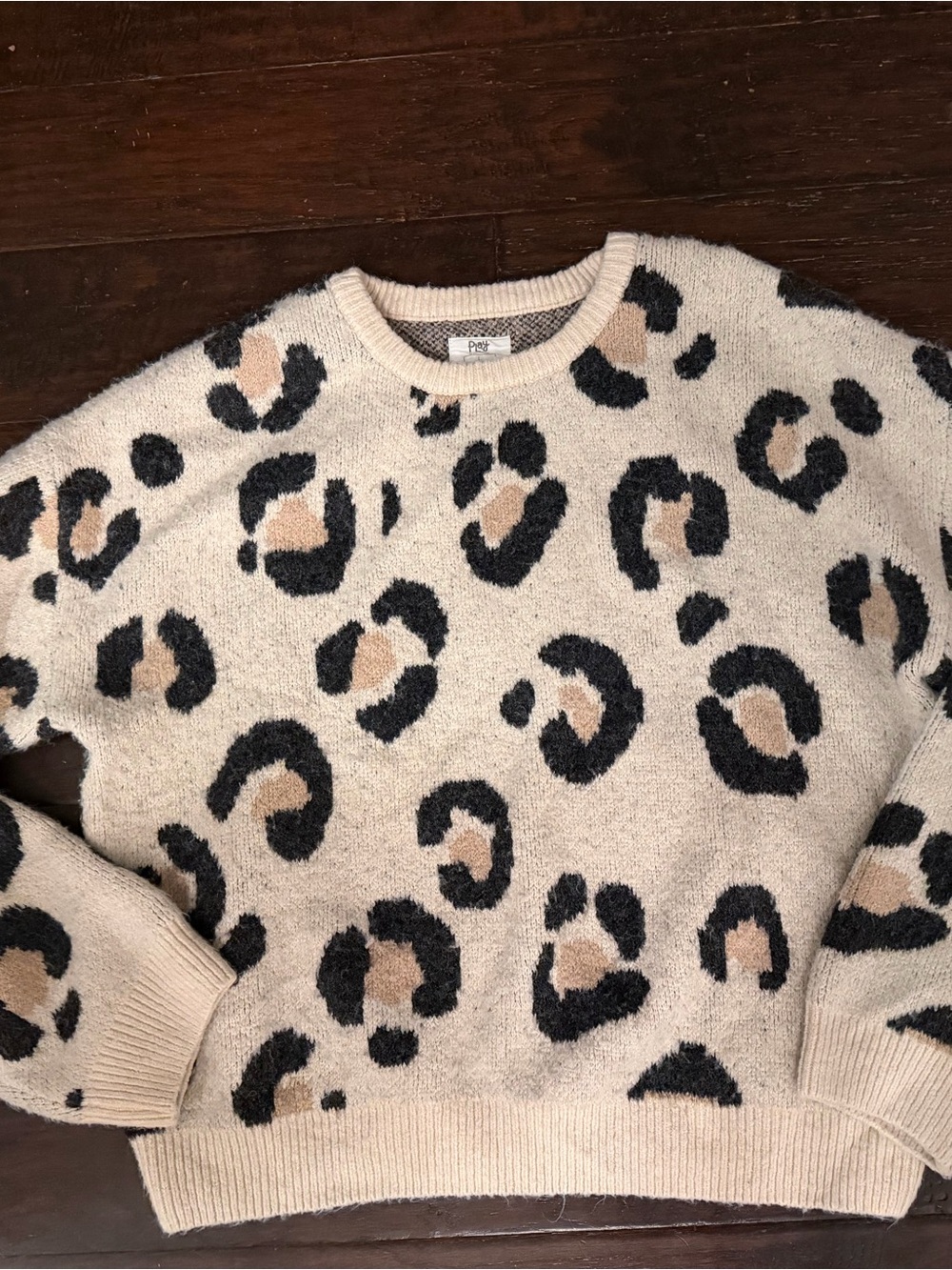 Play by Little Sleepies Snowy Leopard Drop Shoulder Sweater Women’s Large